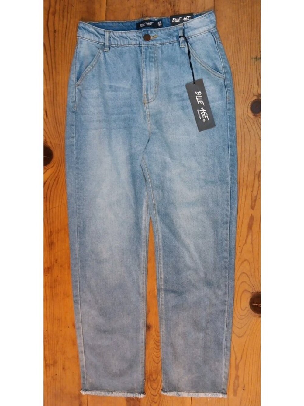 Blue Age Jeans Juniors 5 Blue Denim High Rise Medium Wash Straight Cropped NWT
